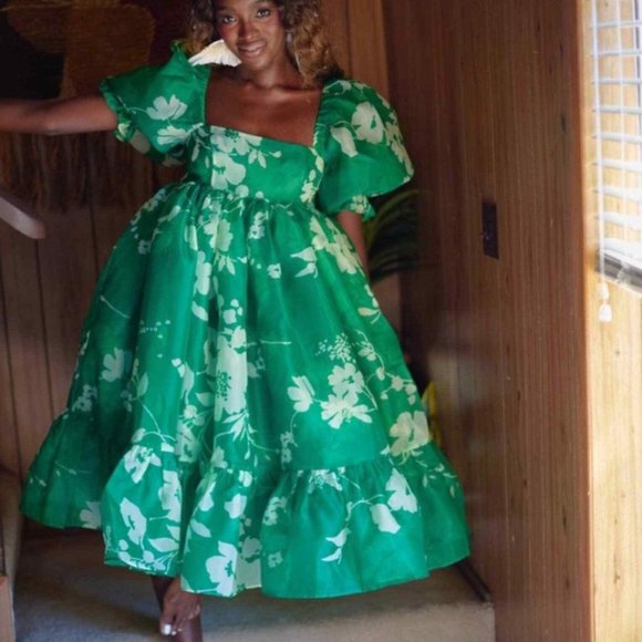 🍀🌷Selkie The Summer French Field Puff Dress in Summer Field Green - Picture 3 of 7